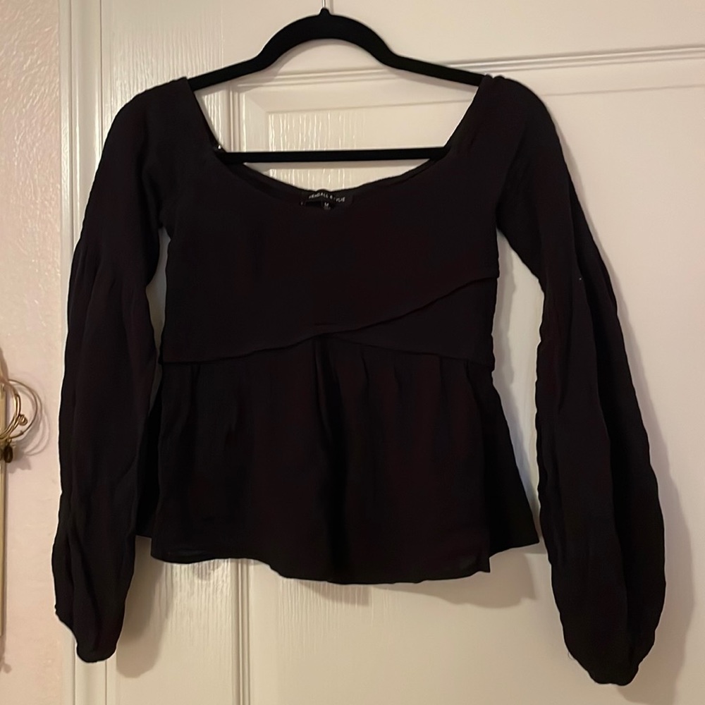 Kendall & Kylie blouse